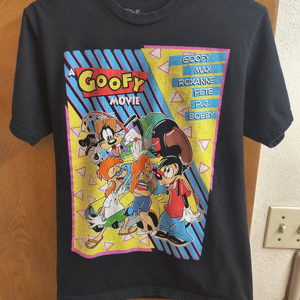 Retired Hot Topic Disney's A Goofy Movie Graphic T Shirt